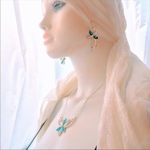 Statement Necklace & Asymmetrical Earrings Bundle